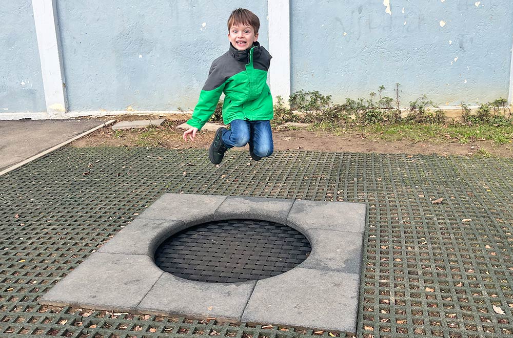 Trampolin aus Gurtgewebe